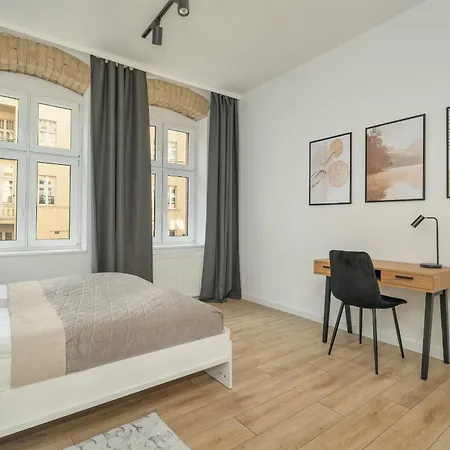 Elegant Near To The Centre Of By Rent Like Lejlighed *